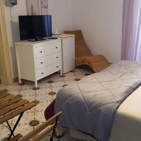 Guest house Homeholidayinsicily - Ovest