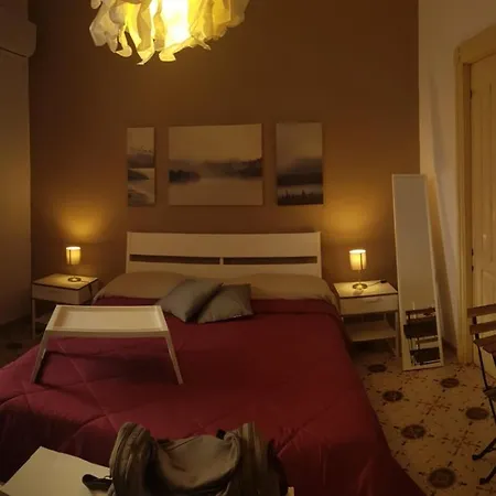 Guest house Homeholidayinsicily - Ovest Palazzolo Acreide